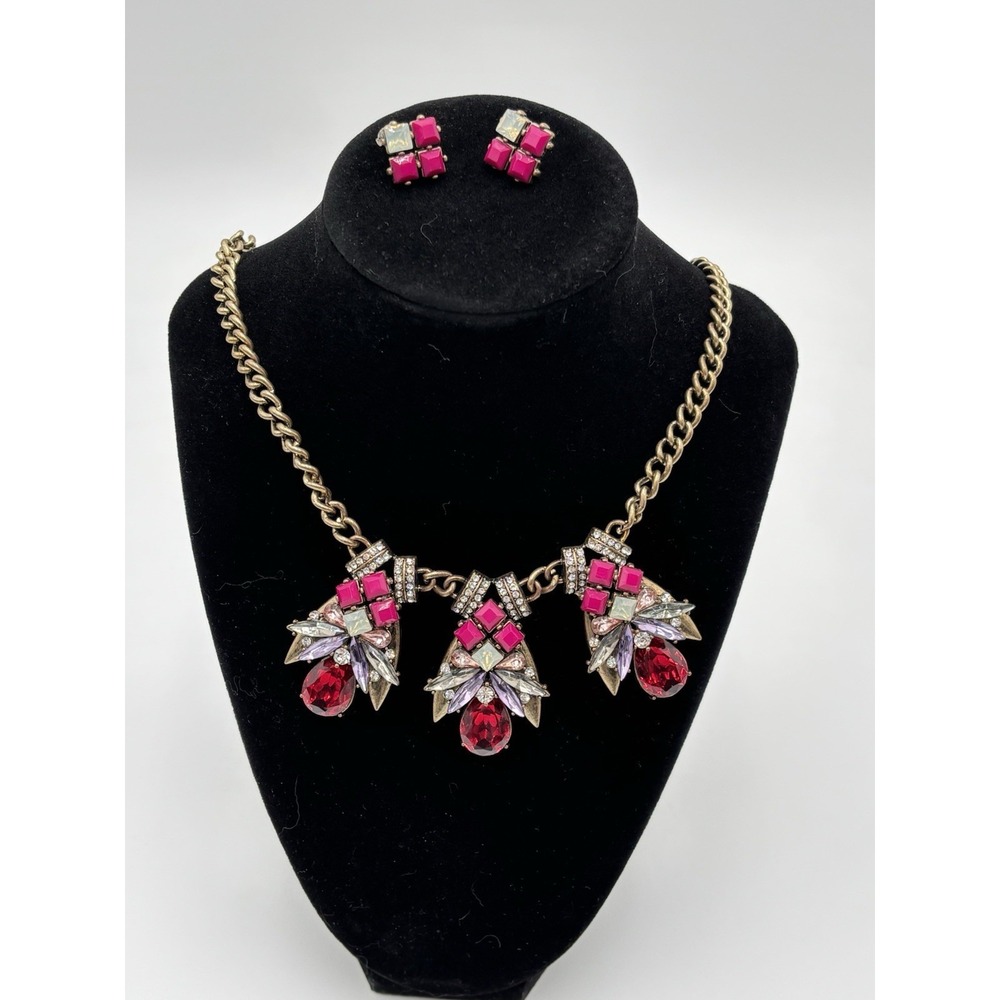 Statement Rhinestone Bib Necklace &‎ Earrings Set Pink Red Crystal Gold Tone
